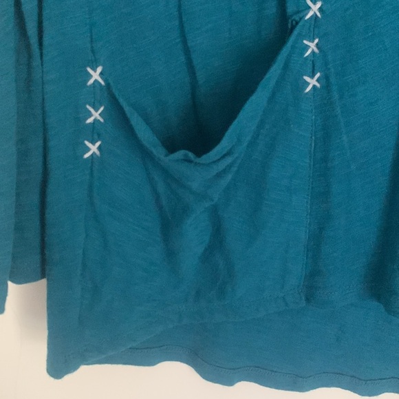 Anthropologie little yellow button shirt - Picture 6 of 9